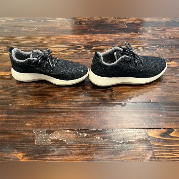 Allbirds Mizzles (Dark Grey, Size 7) - Picture 3 of 6